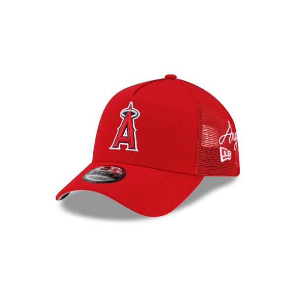 Los Angeles Angels Side Script 9FORTY A-Frame Trucker Hat